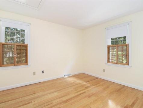 5 Thistle Circle Yarmouth MA 02675