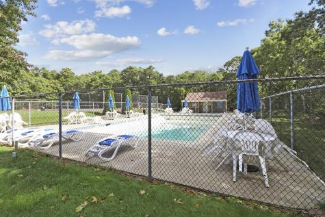 5 Thistle Circle Yarmouth MA 02675