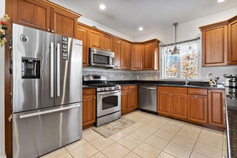 111 Sisters Circle Yarmouth MA 02675