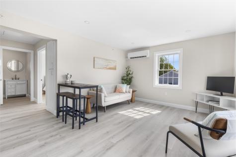 112 W Main Street Hyannis MA 02601
