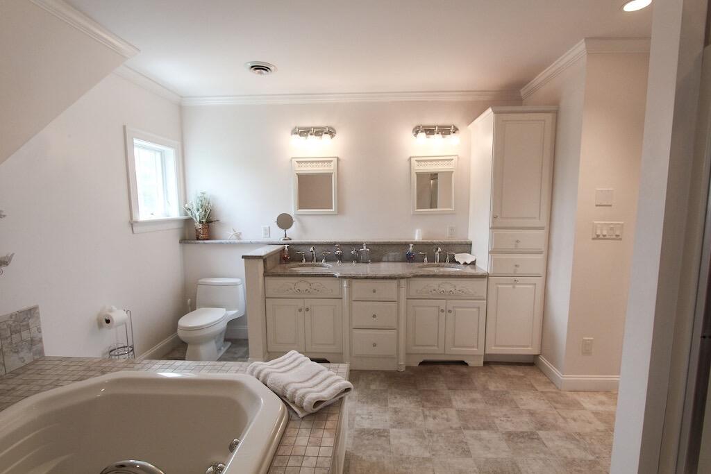 175 Sunset Lane Barnstable MA 02630