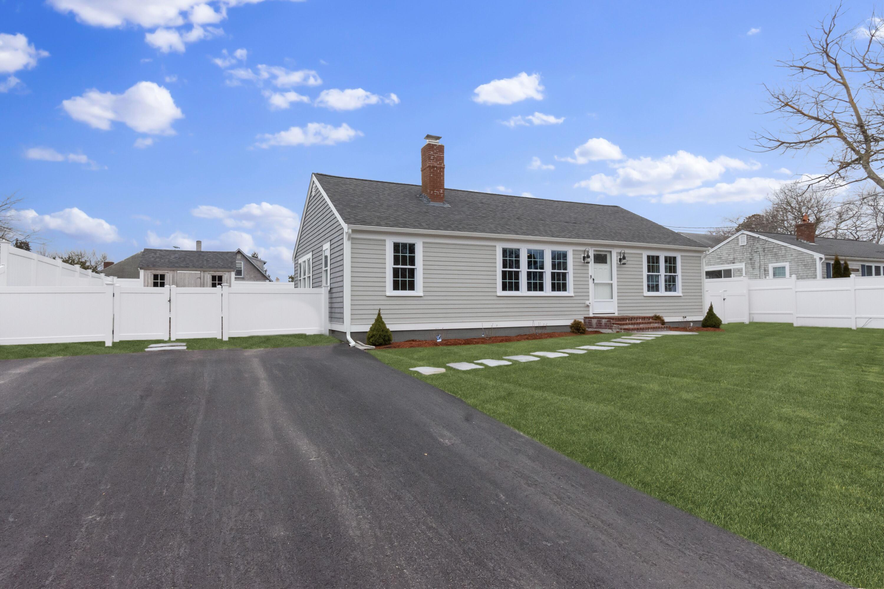 7 Water Street West Yarmouth MA 02673