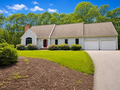 39 Goodings Way Falmouth MA 02540