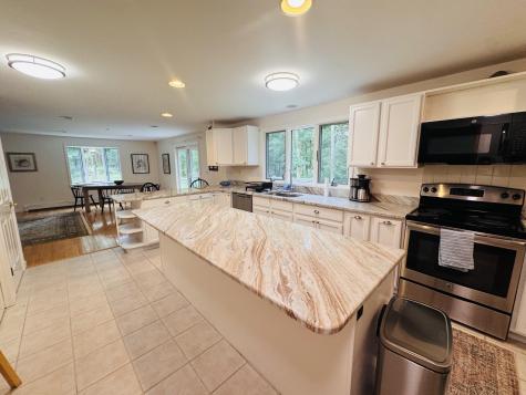 39 Goodings Way Falmouth MA 02540