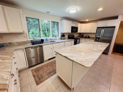39 Goodings Way Falmouth MA 02540