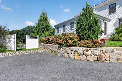 341 Woods Hole Road Woods Hole MA 02543