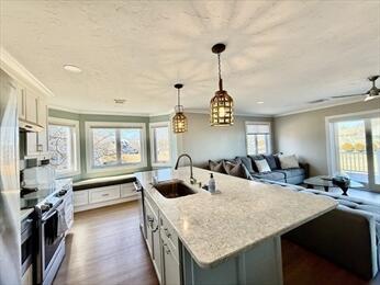 28 Cliffside Drive Plymouth MA 02360