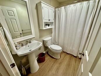 28 Cliffside Drive Plymouth MA 02360