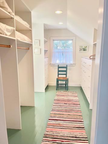 86 Scudder's Lane Barnstable MA 02630