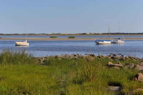 86 Scudder's Lane Barnstable MA 02630