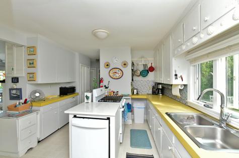 208 Standish Road Sagamore Beach MA 02562