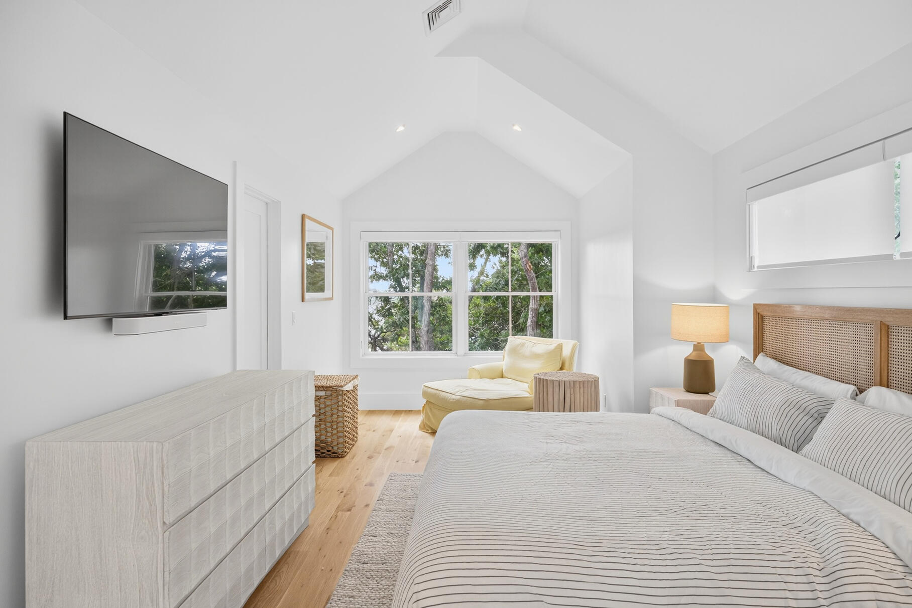 8 Bridge Street Falmouth MA 02536