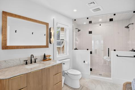 8 Bridge Street Falmouth MA 02536