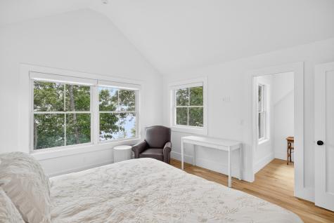 8 Bridge Street Falmouth MA 02536