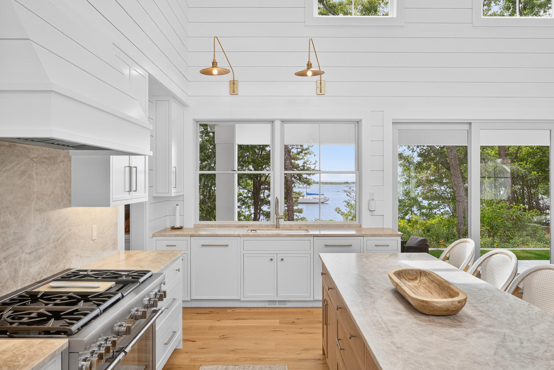 8 Bridge Street Falmouth MA 02536