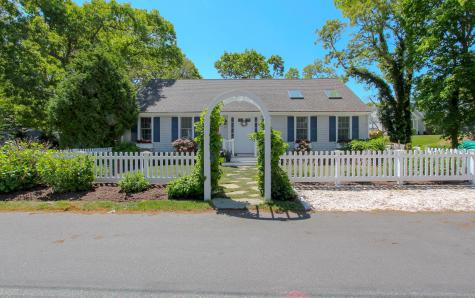 13 South Street Osterville MA 02655