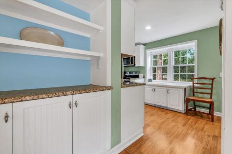 44 Misty Meadow Lane MA 02650