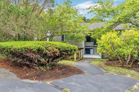 44 Misty Meadow Lane MA 02650