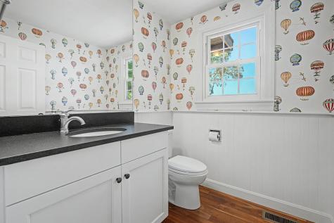 4 Maureens Way Dennis MA 02638