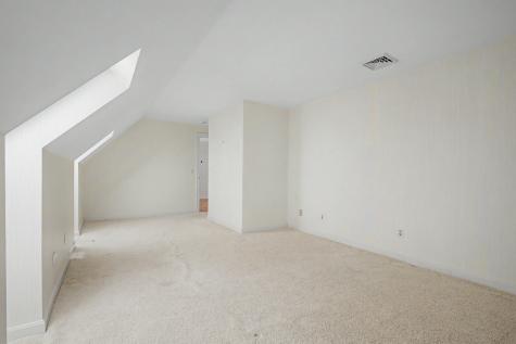 4 Maureens Way Dennis MA 02638