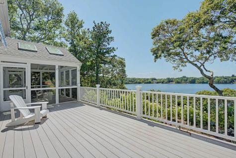 4 Maureens Way Dennis MA 02638