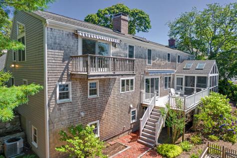 4 Maureens Way Dennis MA 02638