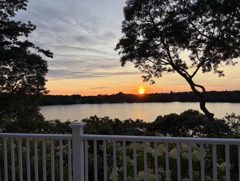 4 Maureens Way Dennis MA 02638