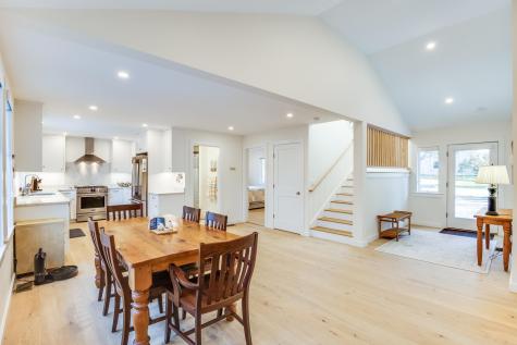 33 Fern Lane Falmouth MA 02543