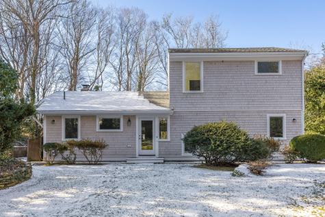 33 Fern Lane Falmouth MA 02543