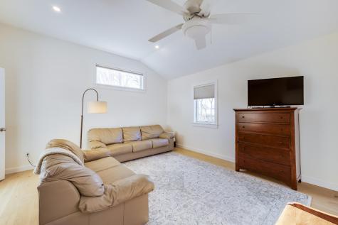 33 Fern Lane Falmouth MA 02543