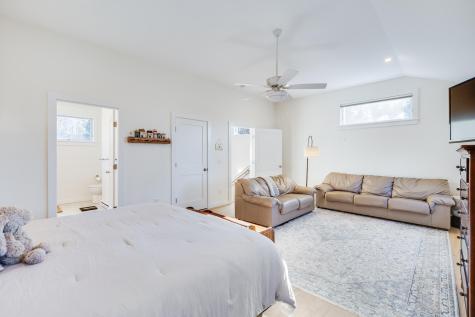 33 Fern Lane Falmouth MA 02543