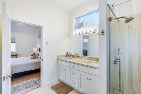 33 Fern Lane Falmouth MA 02543