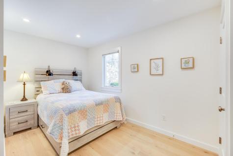 33 Fern Lane Falmouth MA 02543