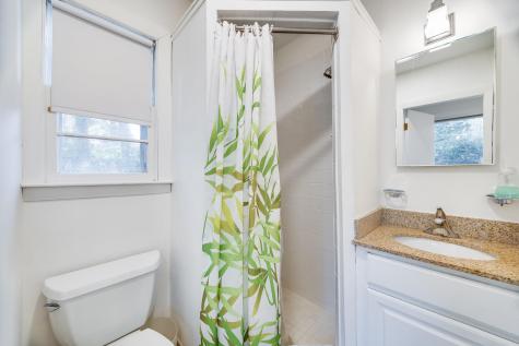 33 Fern Lane Falmouth MA 02543