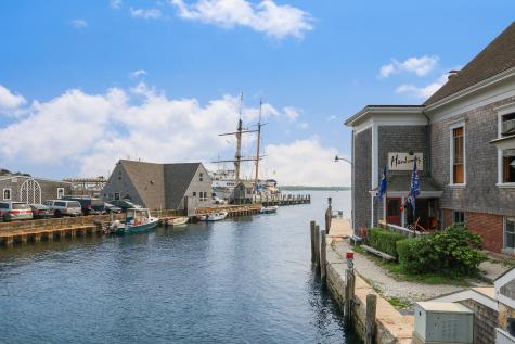 33 Fern Lane Falmouth MA 02543
