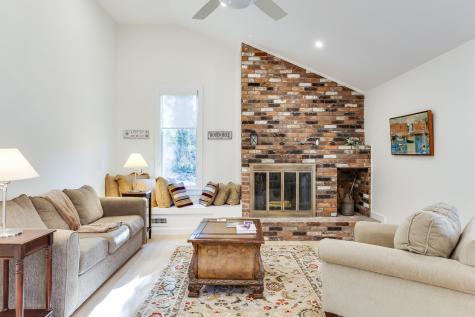 33 Fern Lane Falmouth MA 02543