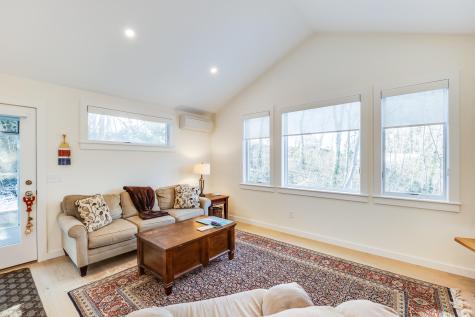 33 Fern Lane Falmouth MA 02543