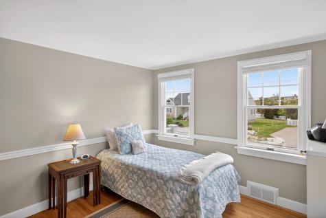 76 Santuit Road Falmouth MA 02556