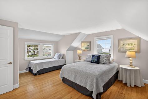 76 Santuit Road Falmouth MA 02556