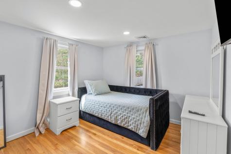 129 Longview Drive Centerville MA 02632