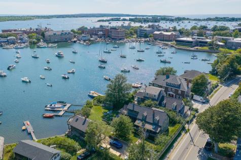16 Millfield Street Woods Hole MA 02543
