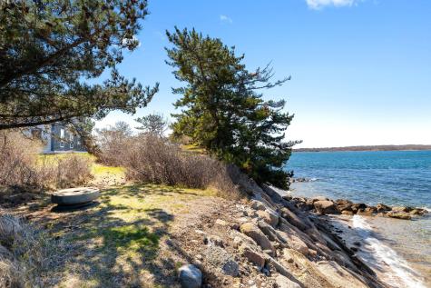 169 Penzance Road Falmouth MA 02540