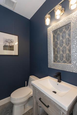 4 Leslie Street Falmouth MA 02543