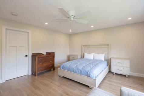 4 Leslie Street Falmouth MA 02543