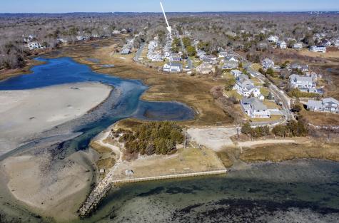 121 6TH Avenue Barnstable MA 02630