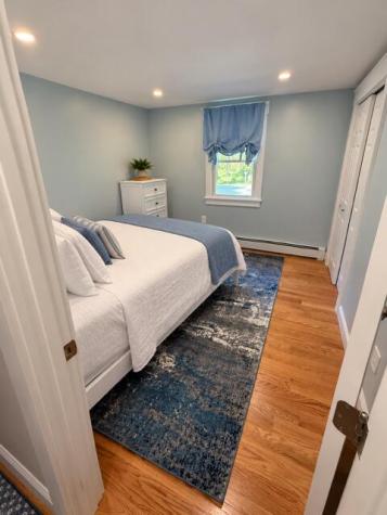 85 Cayuga Avenue Mashpee MA 02649