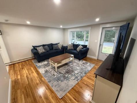 85 Cayuga Avenue Mashpee MA 02649