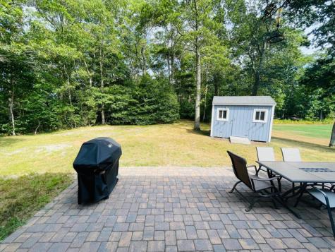 9 James Circle Mashpee MA 02649