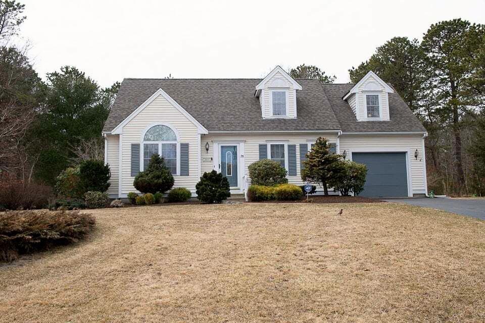 28 Quashnet Woods Drive Mashpee MA 02649