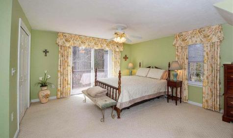 28 Quashnet Woods Drive Mashpee MA 02649
